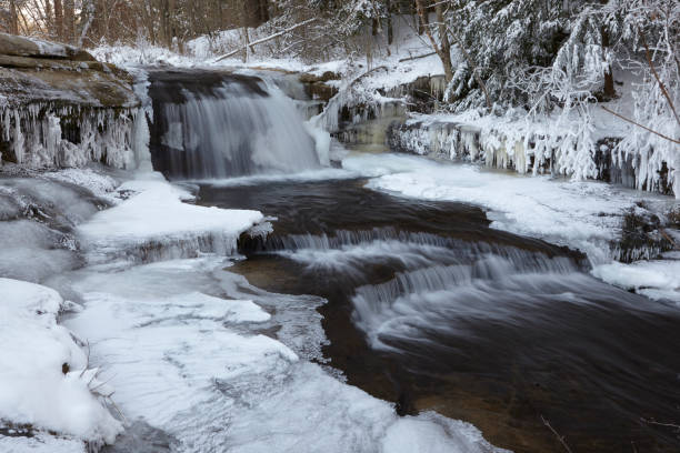 istock Hocking Hills State Park after a winter storm 1098030640