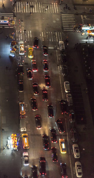 istock traffic along a busy Manhattan avenue 1098076670