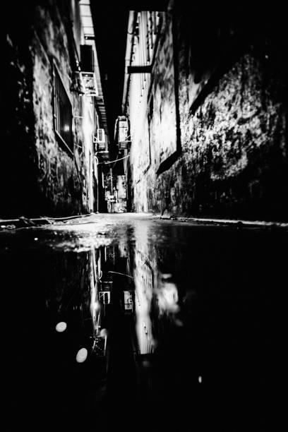 istock Dark alley reflection - Florentin, Tel Aviv, Israel 1098094044