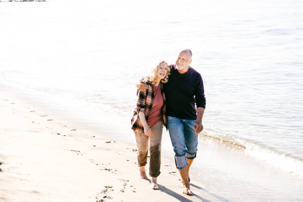 istock Cost of retirment happiness 1098111774
