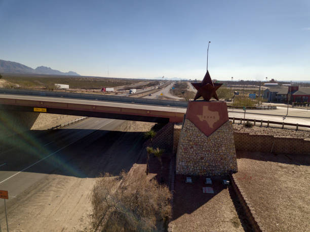 istock Texas Border Sign in New Mexico 1098171462
