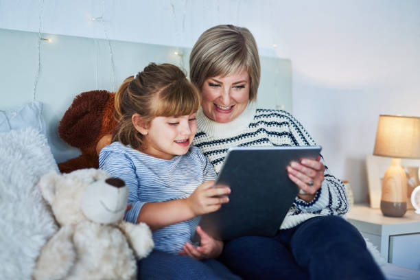 istock Tell me a bedtime story 1098188128