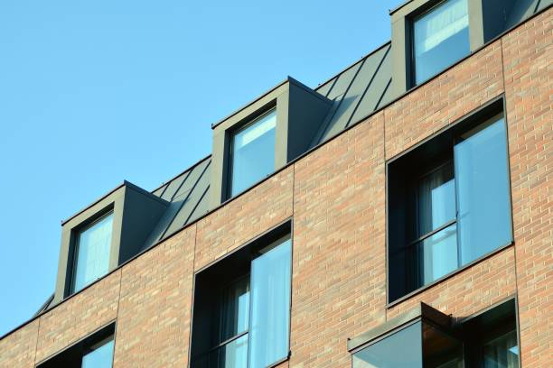 istock Facade of a modern apartment building 1098203832
