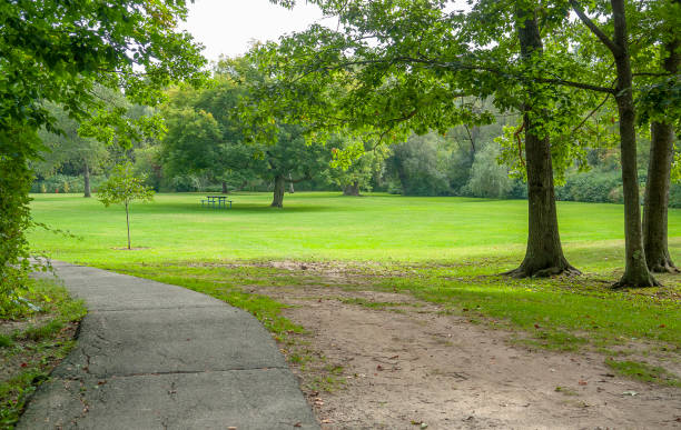 istock park scenery around Yarmouth 1098218220
