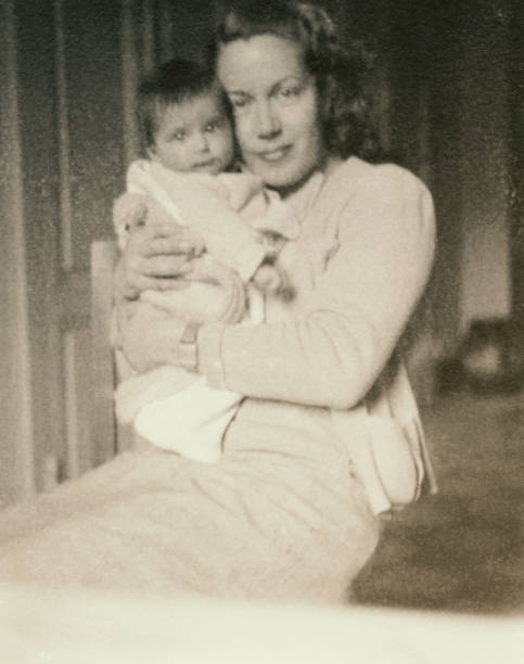 istock Young mother with her baby in 1948 1098224012