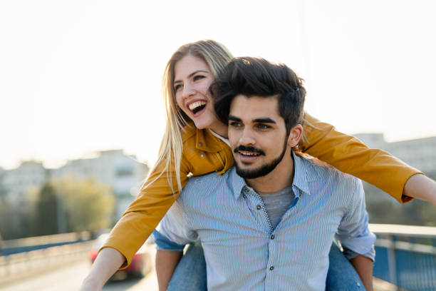 istock Beautiful couple traveling and sightseeing 1098270956