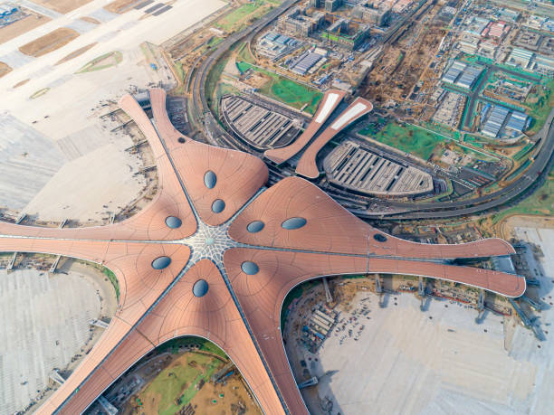 пекин даксинг аэропорт воздушный вид - пекин стоковые фото и изображения
