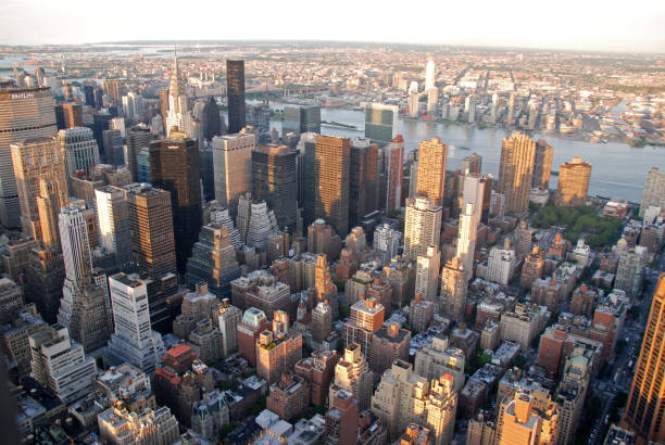 istock Manhattan aerial view 1098338684