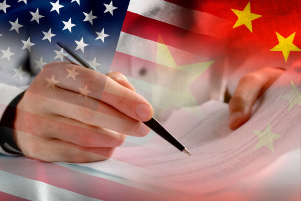 istock Politician signing a report or document 1098348696