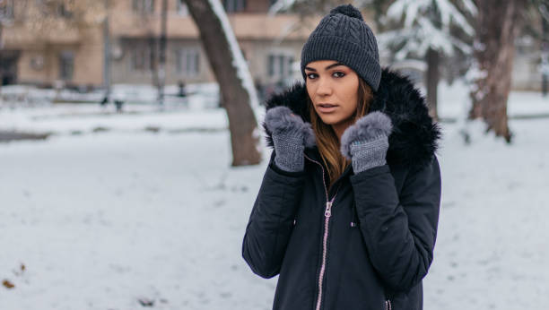 istock Charming woman portrait 1098355470