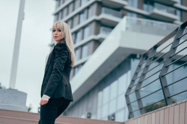 istock Beautiful young business woman 1098379780