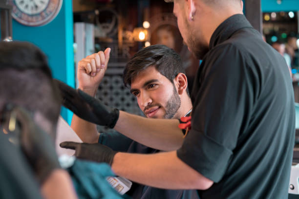 istock planning the haircut 1098386360