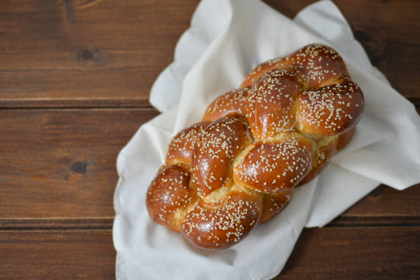 istock Traditional Jewish sweet Challah 1098395040