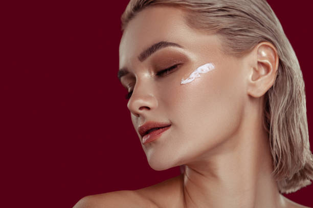 istock Blonde-haired model with beautiful face posing professionally 1098407394