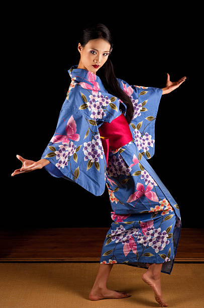 istock Beautiful Japanese geisha 109840792