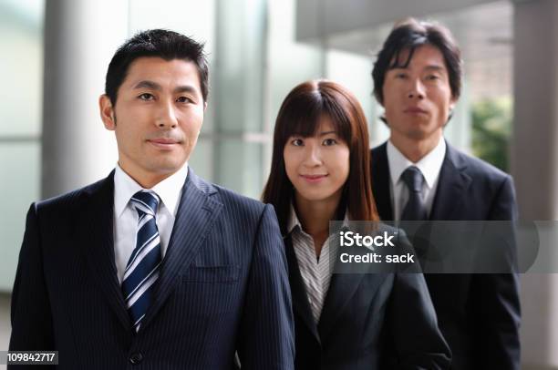 Equipo De Negocios Foto de stock y más banco de imágenes de 30-39 años - 30-39 años, Ejecutivo, Japonés - Oriental