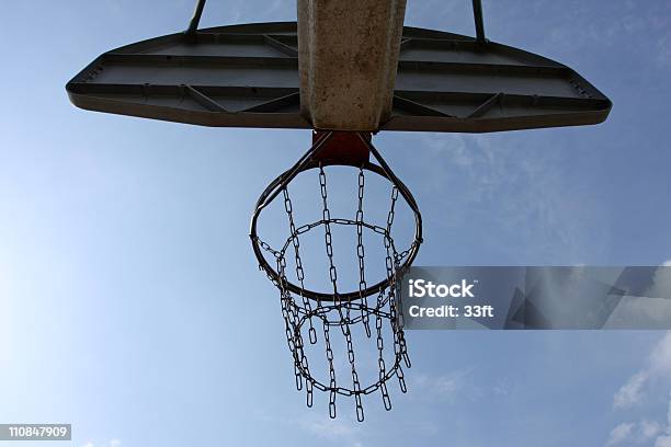 Canestro Da Basket Allaperto - Fotografie stock e altre immagini di Attività ricreativa - Attività ricreativa, Basket, Canestro da pallacanestro