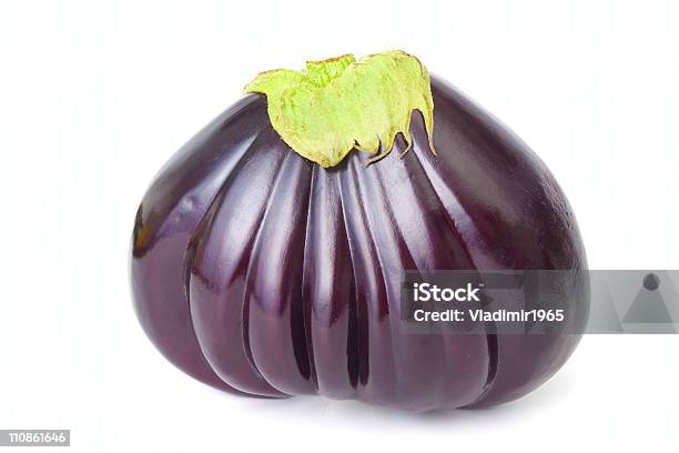 Aubergine Stockfoto und mehr Bilder von Aubergine - Aubergine, Erfrischung, Farbbild