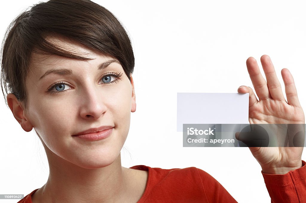 Schönes Mädchen hält eine leere Karte - Lizenzfrei Frauen Stock-Foto