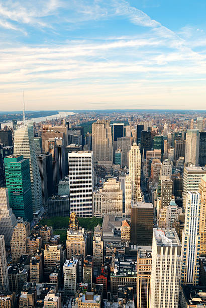 istock New York City Manhattan skyline 110905175