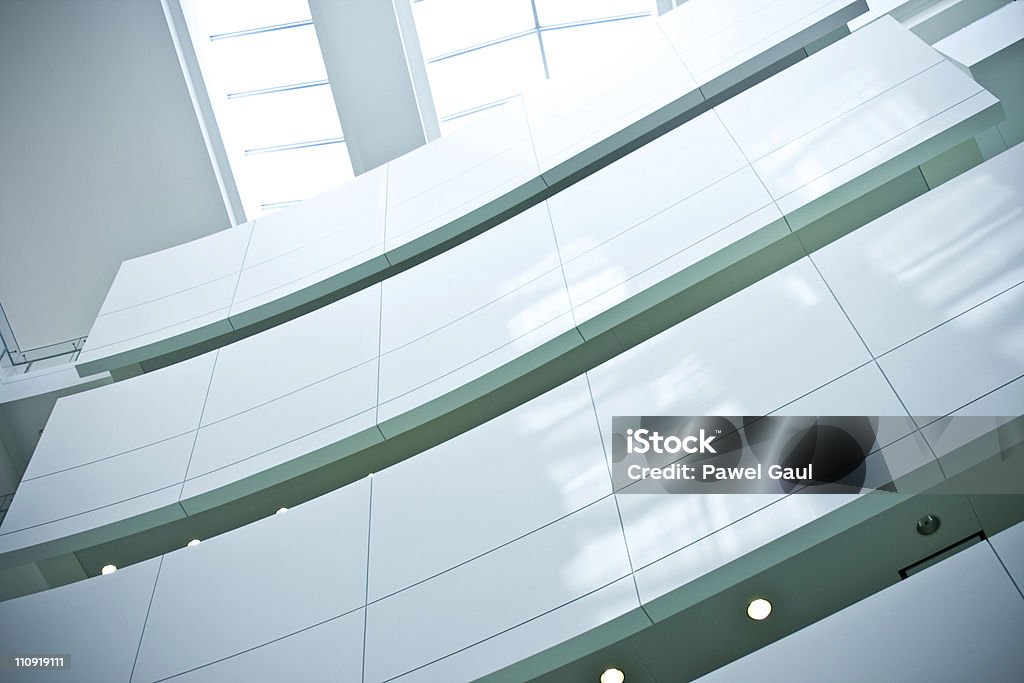 Edificio moderno Ufficio interno - Foto stock royalty-free di Affari