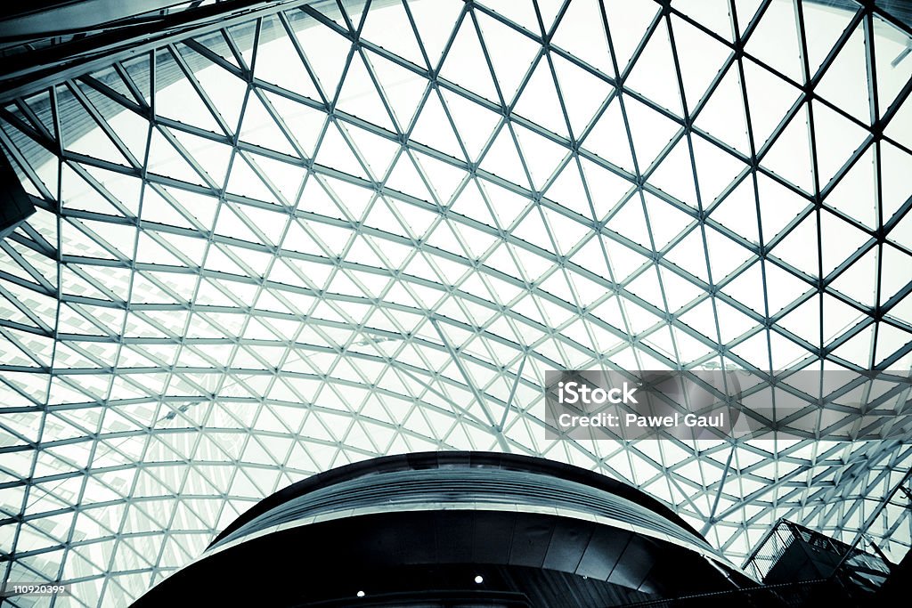 Edificio moderno: Soffitto - Foto stock royalty-free di Alluminio