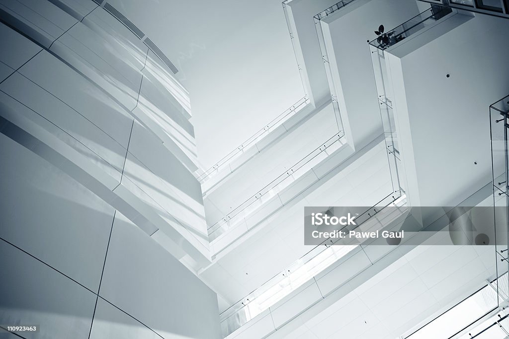 Moderno edificio - Foto de stock de Aluminio libre de derechos