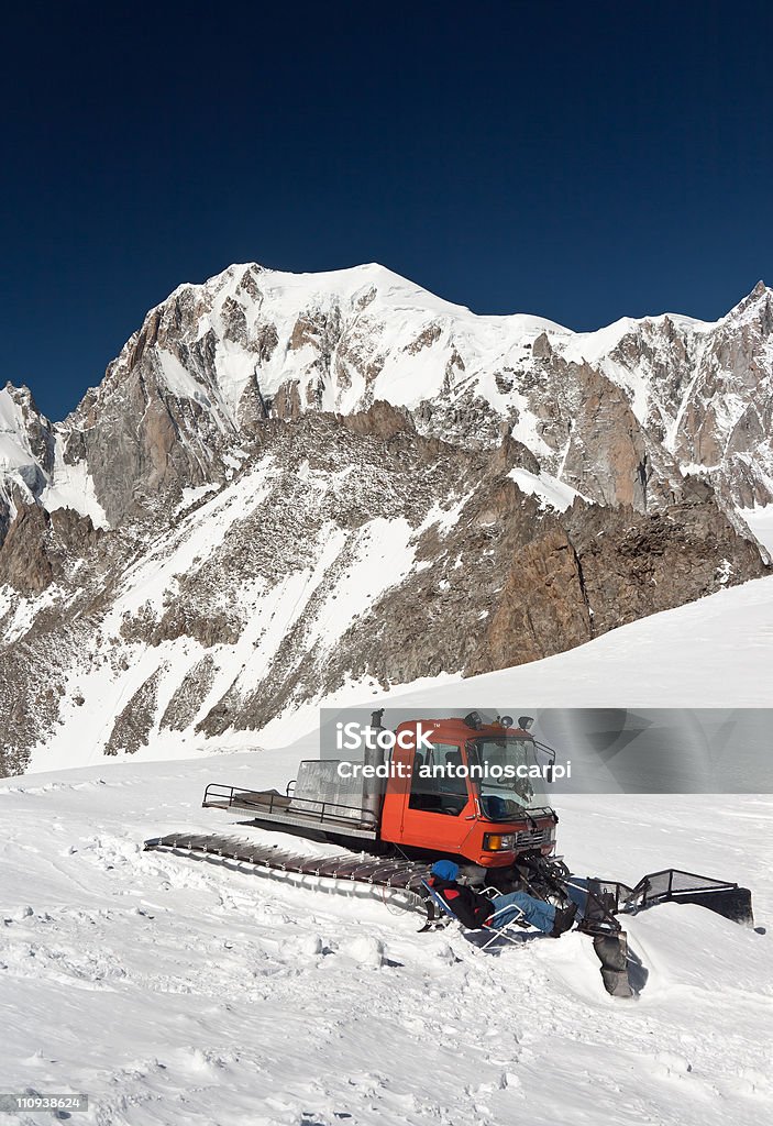 snowcat e mont Blanc - Foto de stock de Adulto royalty-free