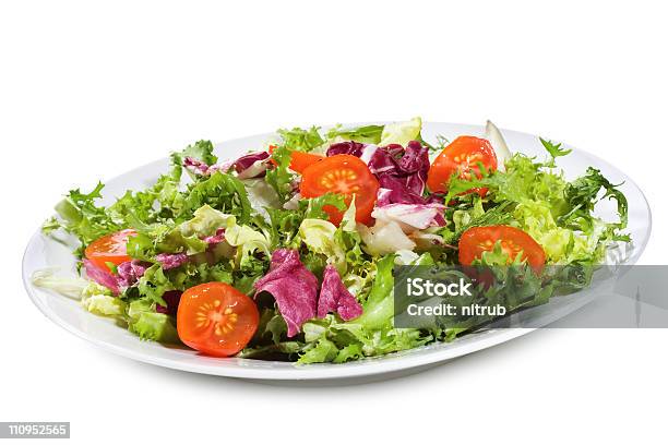 Salada Com Legumes E Verdes - Fotografias de stock e mais imagens de Alface - Alface, Alimentação Saudável, Almoço