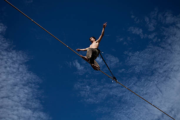 5,700개 이상의 줄타기 곡예사 스톡 사진, 그림 및 Royalty-Free 이미지 - iStock