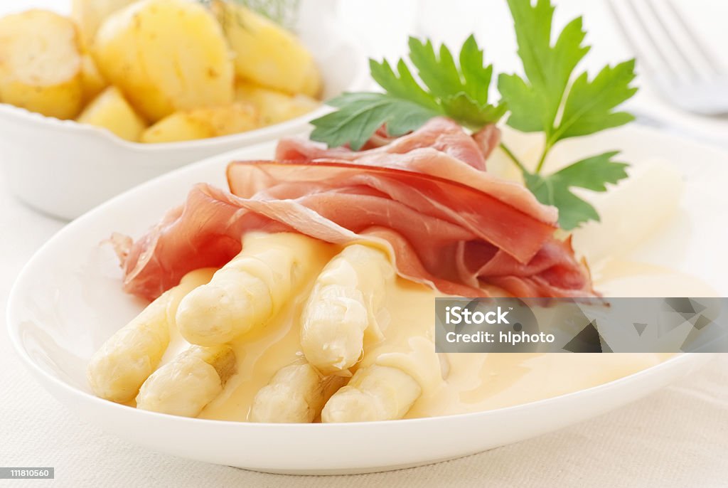 Asperges avec du jambon - Photo de Asperge libre de droits