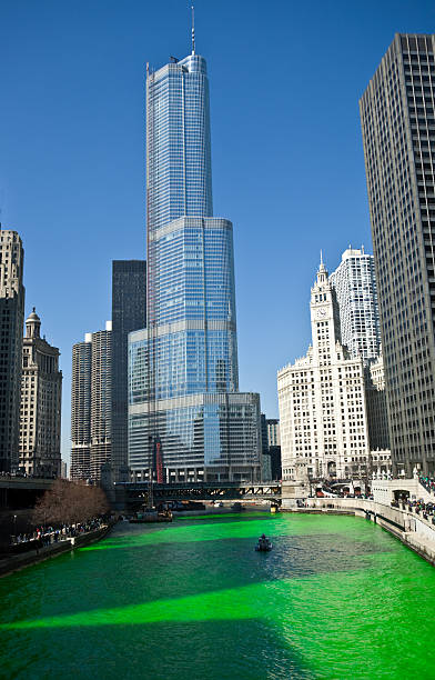 istock Green River- St. Patrick's Day Celebration,Chicago 111880984