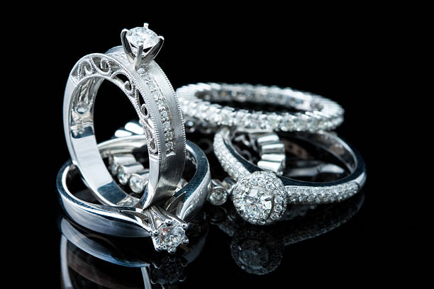 diamond rings  diamond ring photos stock pictures, royalty-free photos & images