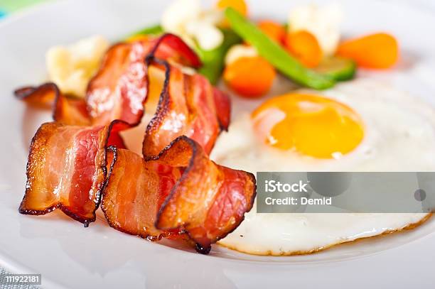 Ovo Estrelado Com Bacon - Fotografias de stock e mais imagens de Abóbora - Abóbora, Almoço, Bacon