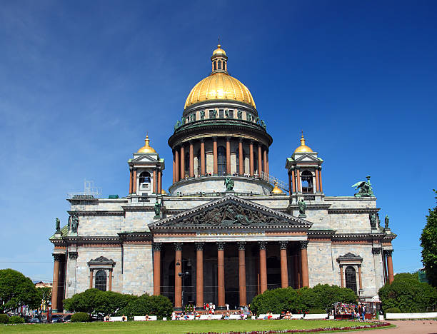 istock isaakiy cathedral in Saint-petersburg 111929459