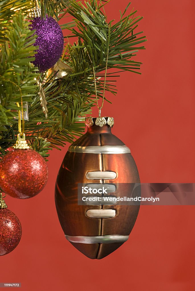 Fútbol adorno de navidad - Foto de stock de Fútbol americano - Pelota libre de derechos