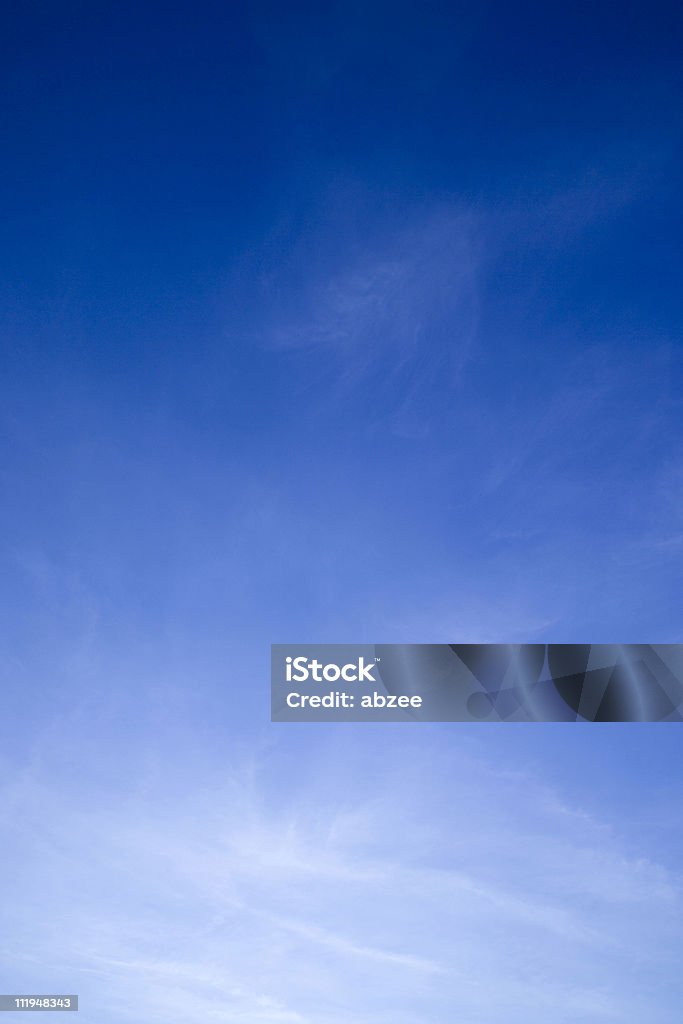 Cielo azul de pensamiento - Foto de stock de Amanecer libre de derechos