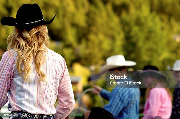 Rodeio Rainha - Fotografias de stock e mais imagens de Adolescente - Adolescente, Adolescência, Adulto