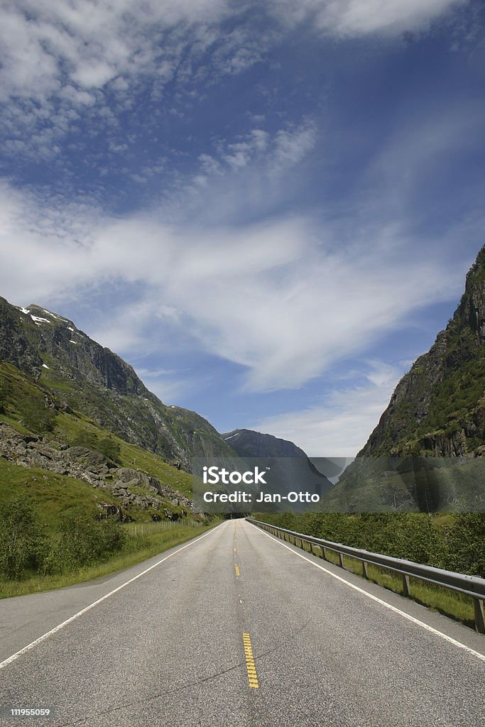 Norwegische Road - Lizenzfrei Abgeschiedenheit Stock-Foto