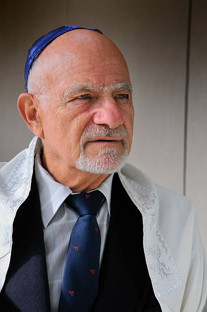 istock Jewish Rabbi Discussing Religion 111958010
