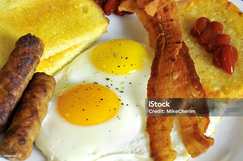 Abundante desayuno rico - Foto de stock de Alimento libre de derechos