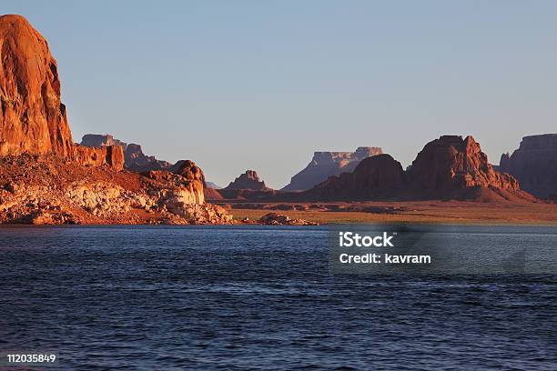 Озеро Powell Закате — стоковые фотографии и другие картинки Аризона - Юго-запад США - Аризона - Юго-запад США, Без людей, Вечерние сумерки
