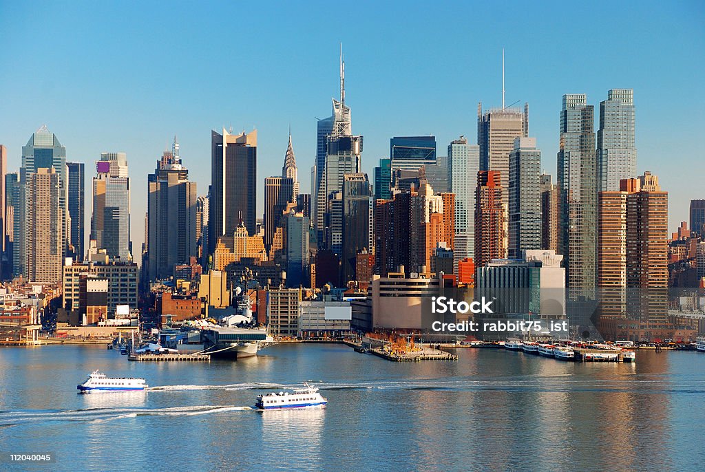 New York City Manhattan Times Square und die Skyline - Lizenzfrei Abenddämmerung Stock-Foto