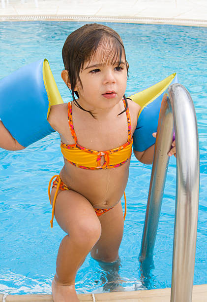 istock Little girl 112107356