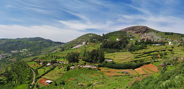istock Beauty Of Ooty 112121441