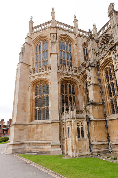 istock Medieval Chapel in London 112253841