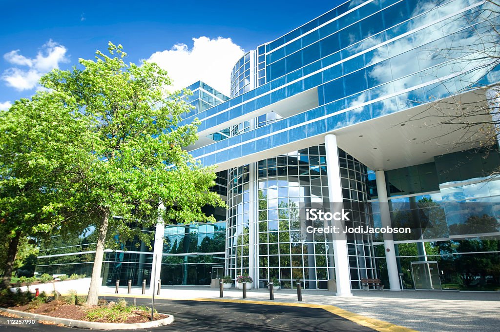 De vidro azul espelho industrial office building - Foto de stock de Arquitetura royalty-free