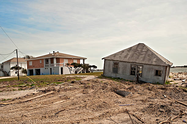 construction des dommages causés par l'ouragan ike - texas blues photos et images de collection