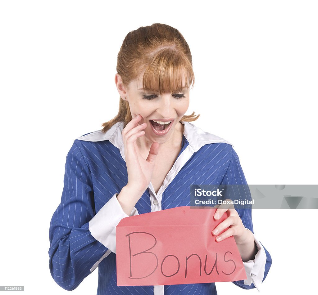 Geschäftsfrau mit Bonus-Briefumschlag - Lizenzfrei Bonuszahlung Stock-Foto