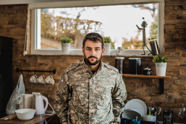 istock Arriving home after serving with special forces 1124295581